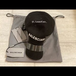 Balenciaga Cap - Unisex